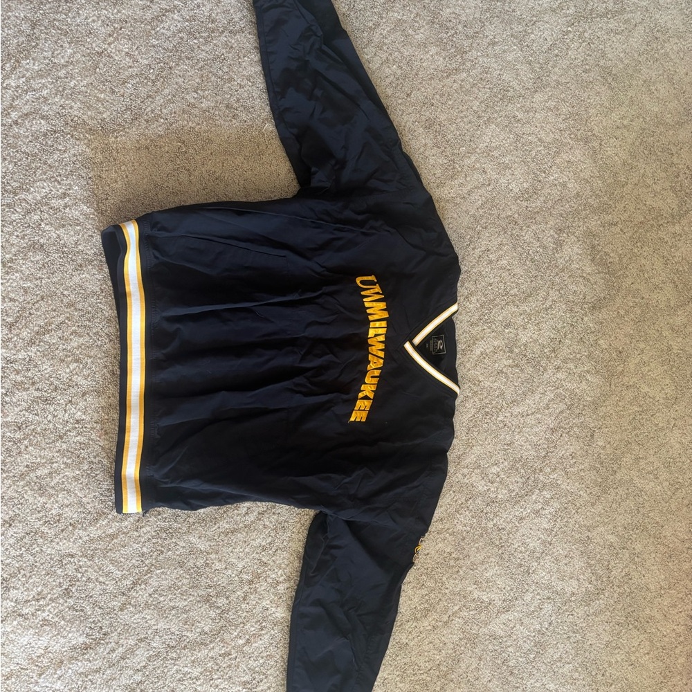UW MKE Heavyweight Windbreaker Gear For Sports Black and Gold Windbreaker